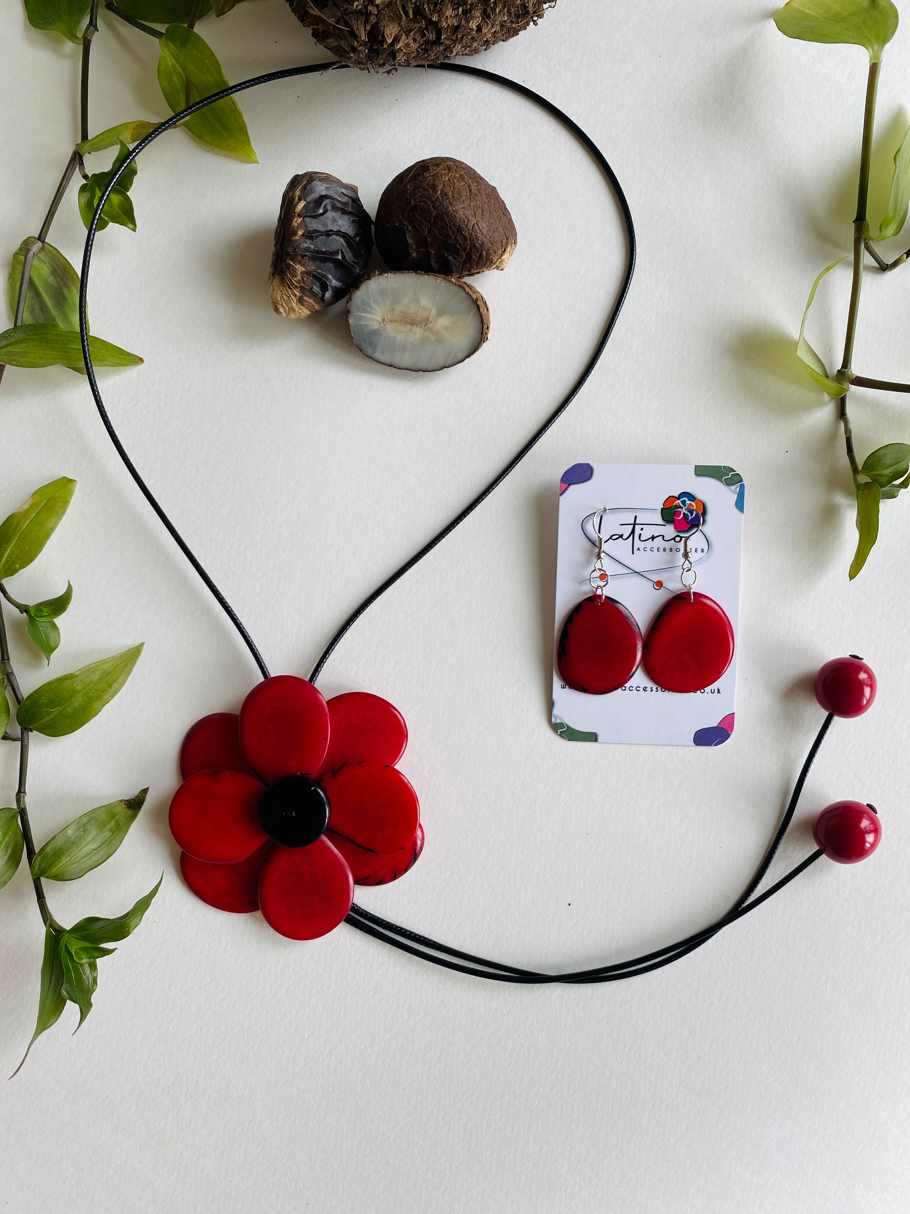 Margarita Tagua Necklace Set - Red